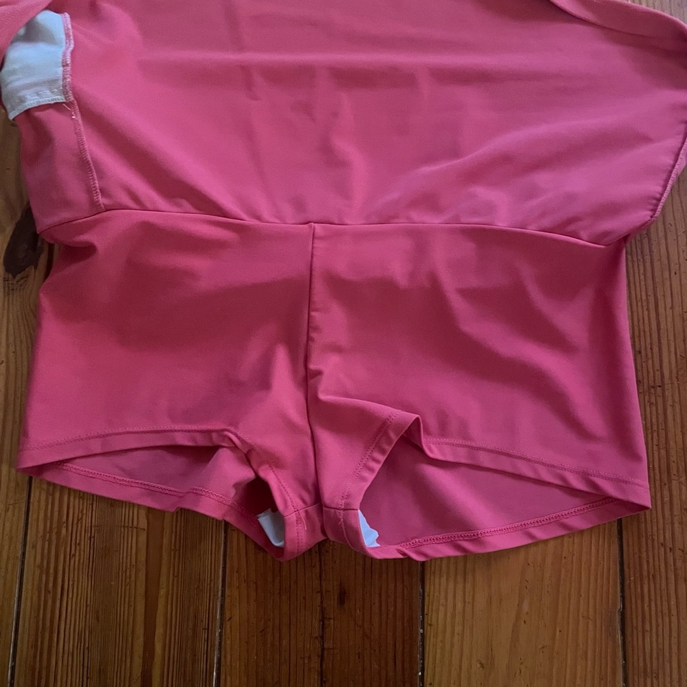 Swimsuit - Picture 6 of 8